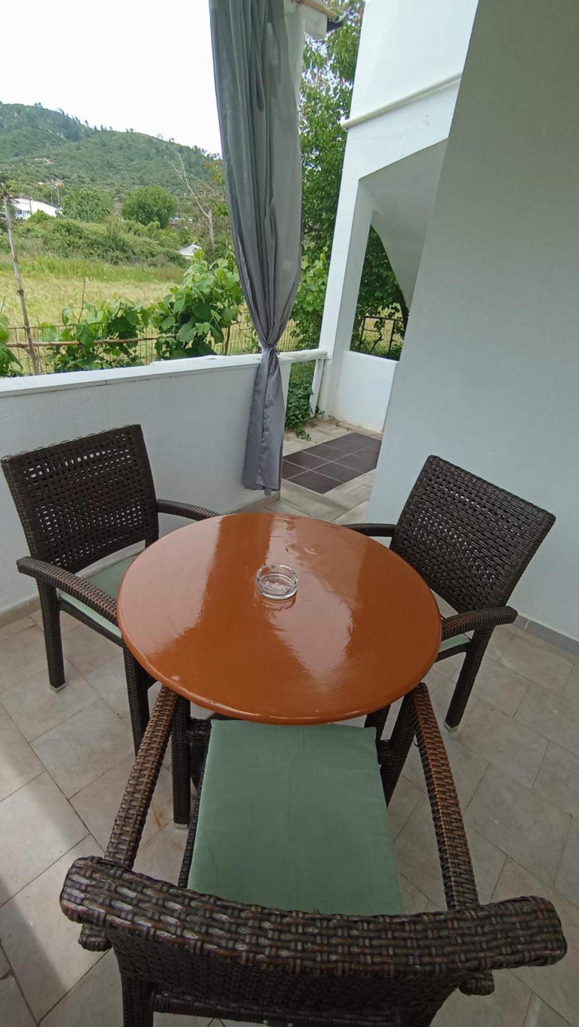 Apartament House Eugenia Sarti Pokój zdjęcie