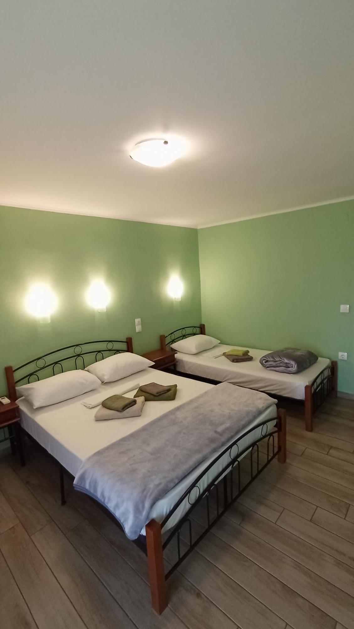 Apartament House Eugenia Sarti Pokój zdjęcie