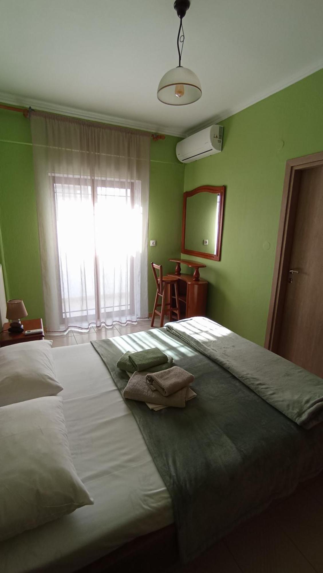 Apartament House Eugenia Sarti Zewnętrze zdjęcie